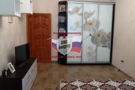 1 ком.кв. м-н Дубрава 3д.10