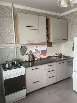 Продается 1 м/с Студенческий 3/4